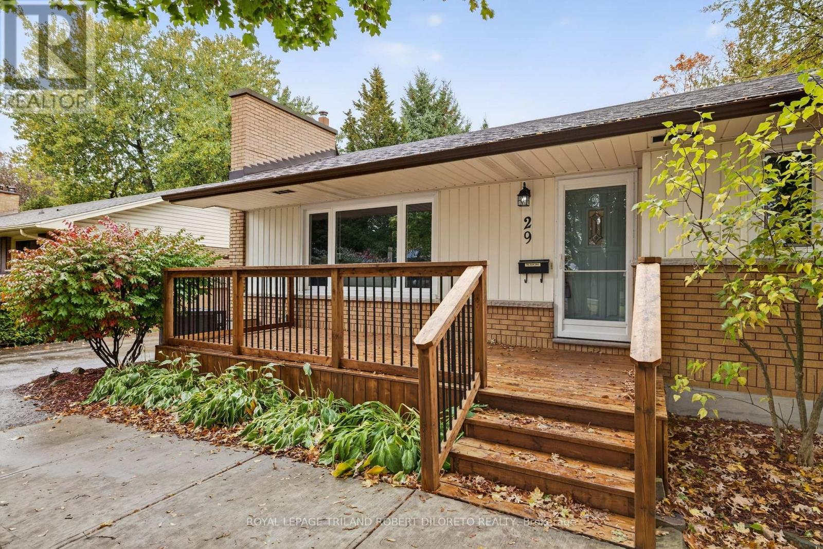29 Regency Road, London North, Ontario  N6H 4A7 - Photo 4 - X12478849
