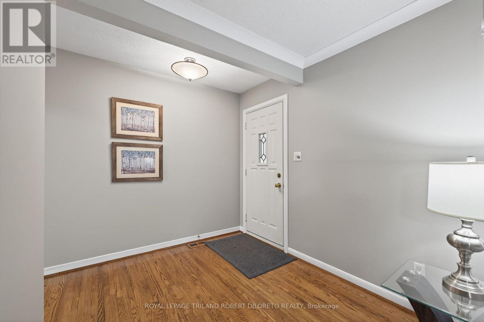 29 Regency Road, London North, Ontario  N6H 4A7 - Photo 7 - X12478849