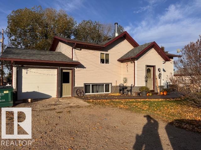 4806 51 AV, Neerlandia, Alberta
