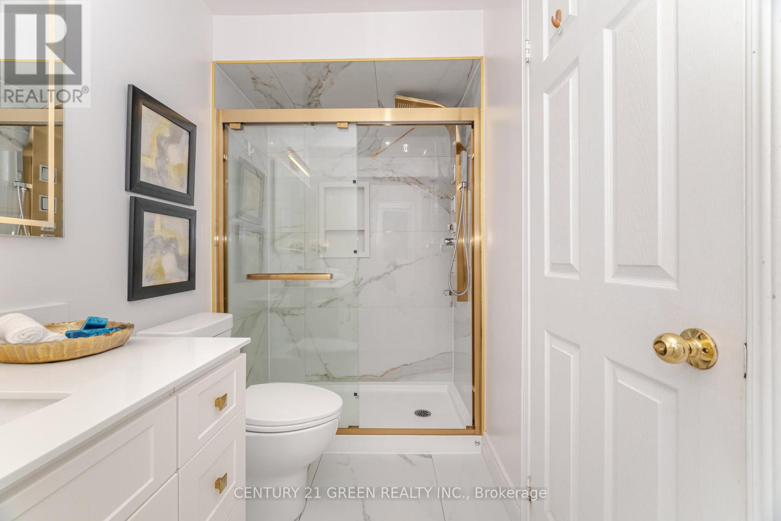 2403 Emerson Drive, Burlington, Ontario  L7L 7M4 - Photo 24 - W12478726