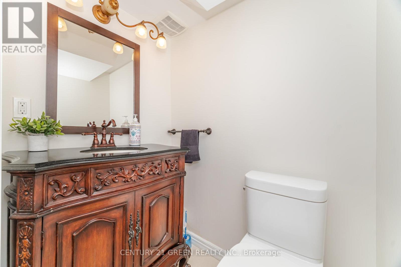 2403 Emerson Drive, Burlington, Ontario  L7L 7M4 - Photo 37 - W12478726