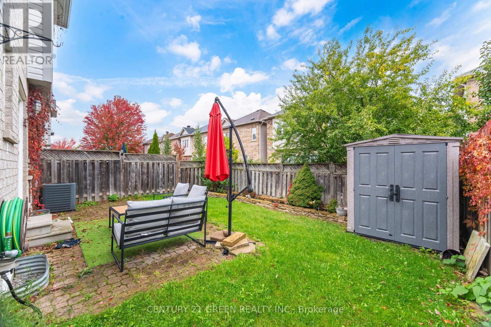 2403 Emerson Drive, Burlington, Ontario  L7L 7M4 - Photo 39 - W12478726