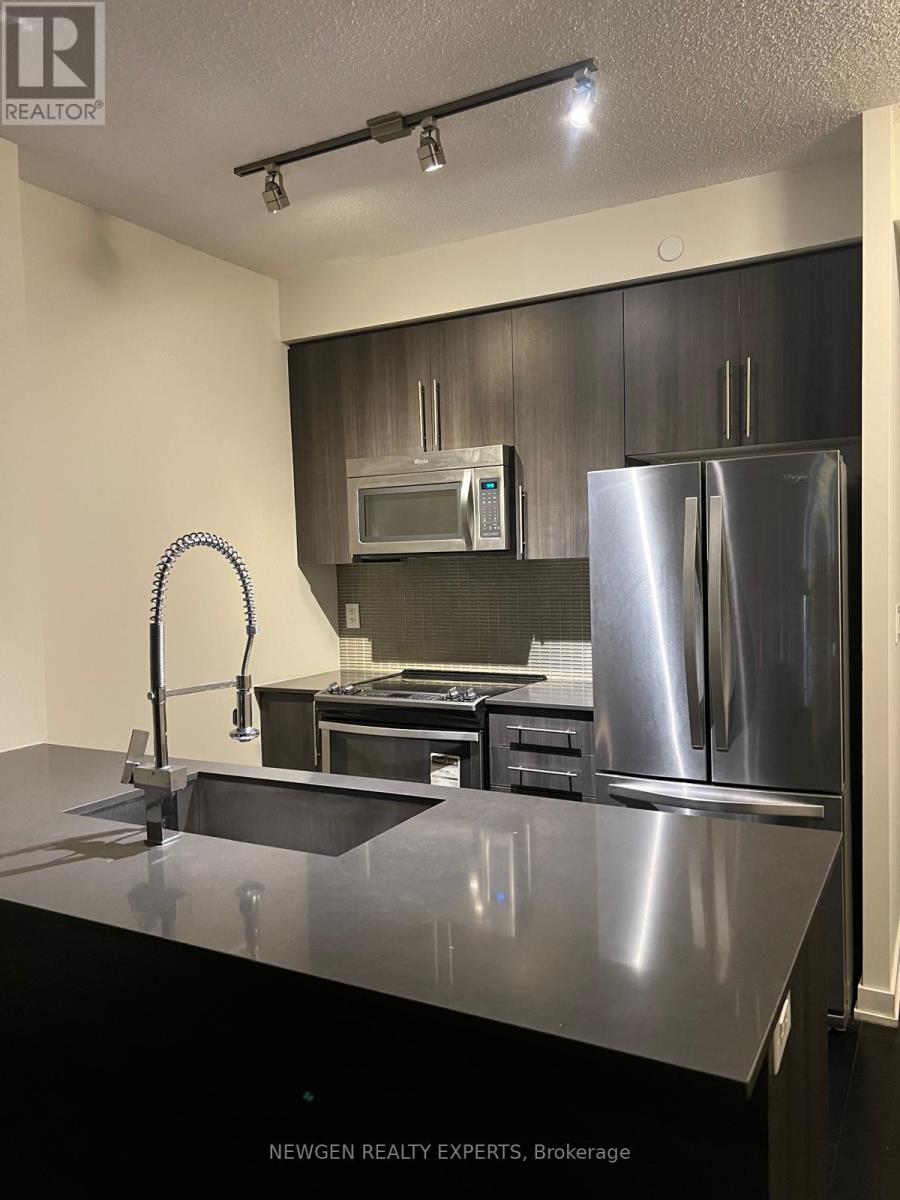 906 - 4011 Brickstone Mews, Mississauga, Ontario  L5B 0G3 - Photo 3 - W12478760