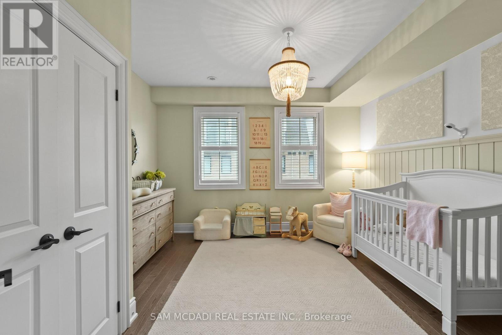 2 - 2160 Trafalgar Road, Oakville, Ontario  L6H 0N3 - Photo 17 - W12478771