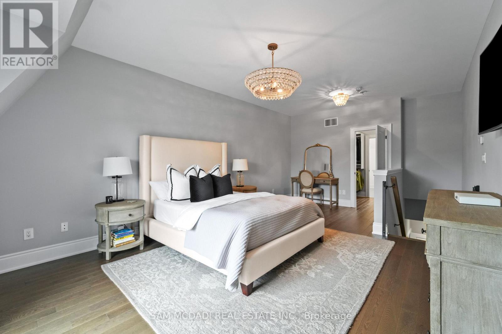 2 - 2160 Trafalgar Road, Oakville, Ontario  L6H 0N3 - Photo 24 - W12478771