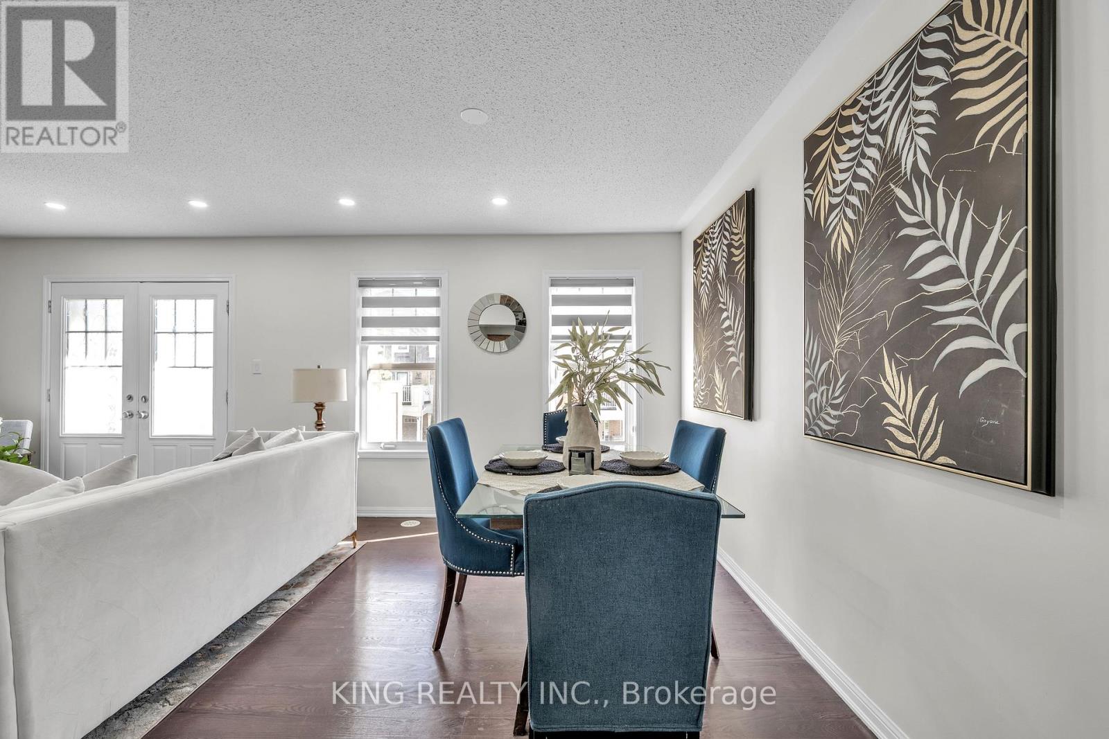 245 Septimus Heights, Milton, Ontario  L9T 8N7 - Photo 36 - W12478780