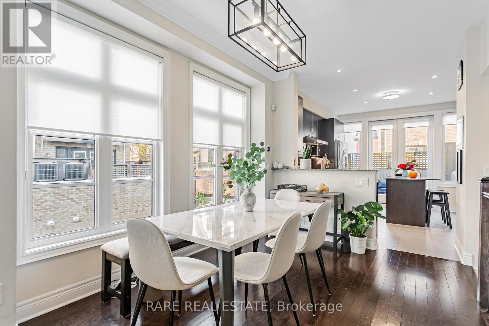 114 - 1812 Burnhamthorpe Road E, Mississauga, Ontario  L4X 0A3 - Photo 10 - W12478785