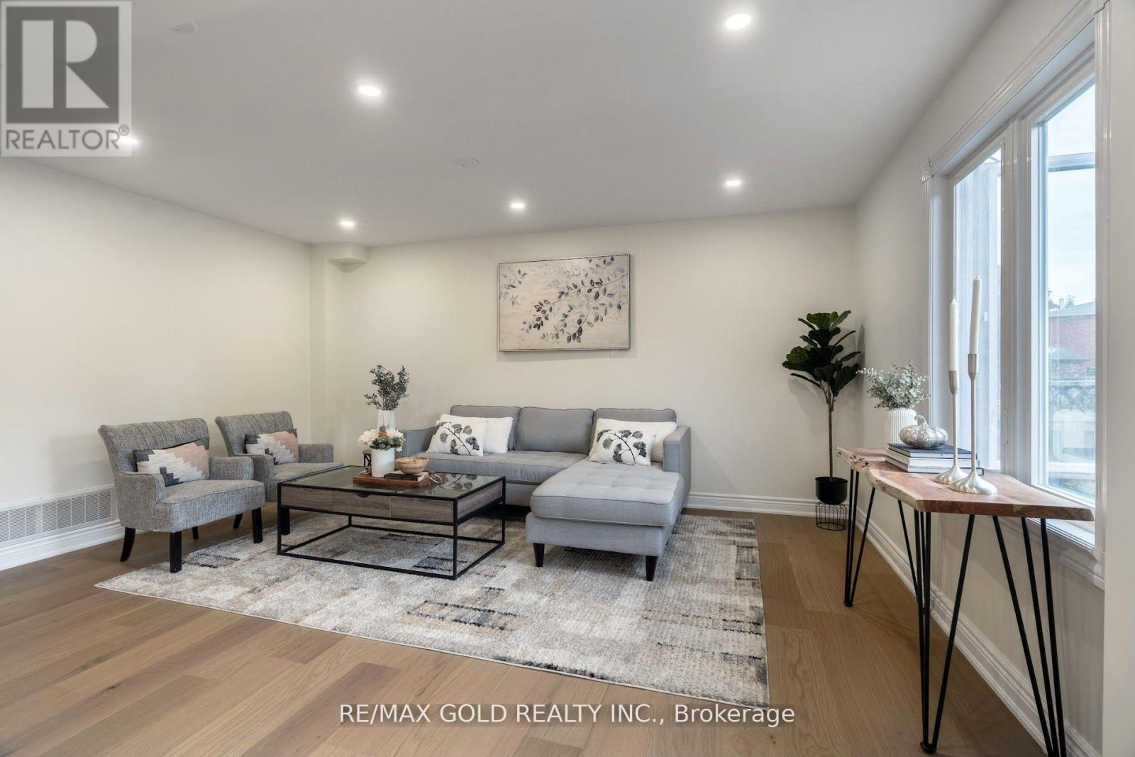 4600 Full Moon Circle, Mississauga, Ontario  L4Z 2N6 - Photo 18 - W12478802