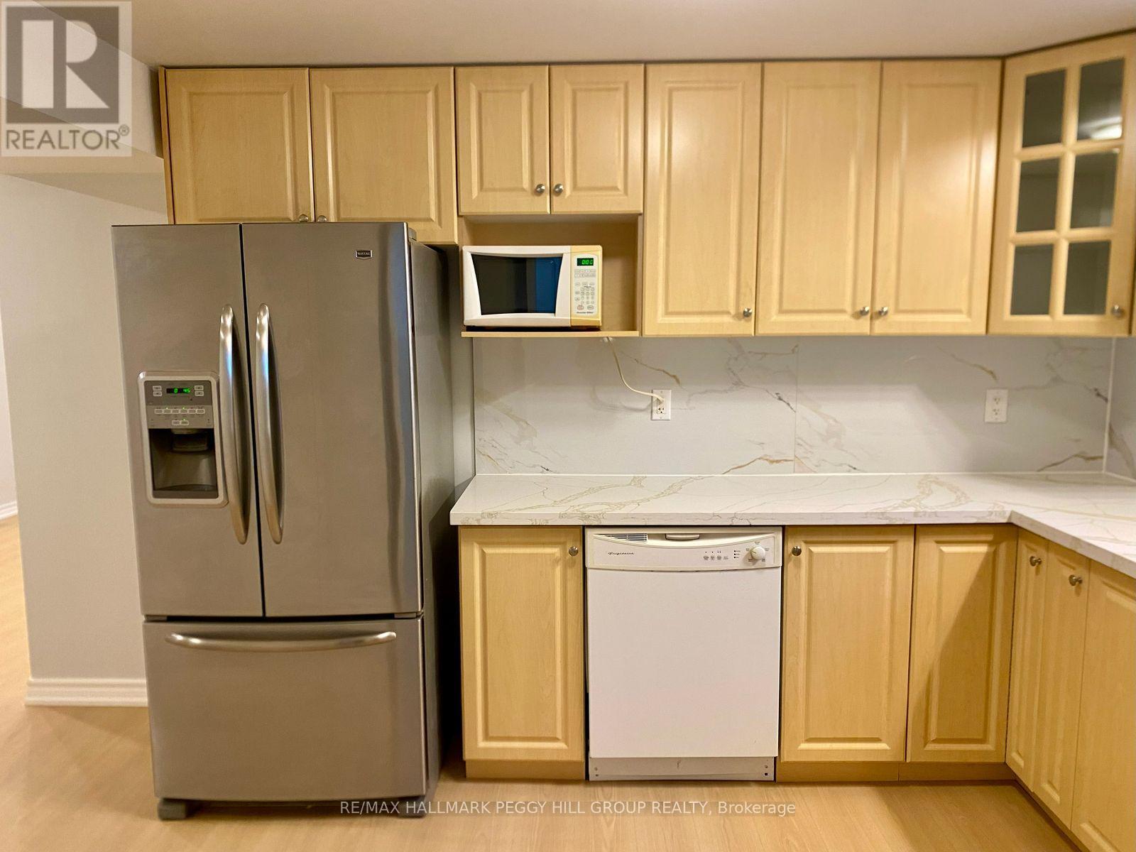 Lower - 1 Shady Glen Crescent, Caledon, Ontario  L7E 2K4 - Photo 4 - W12478807