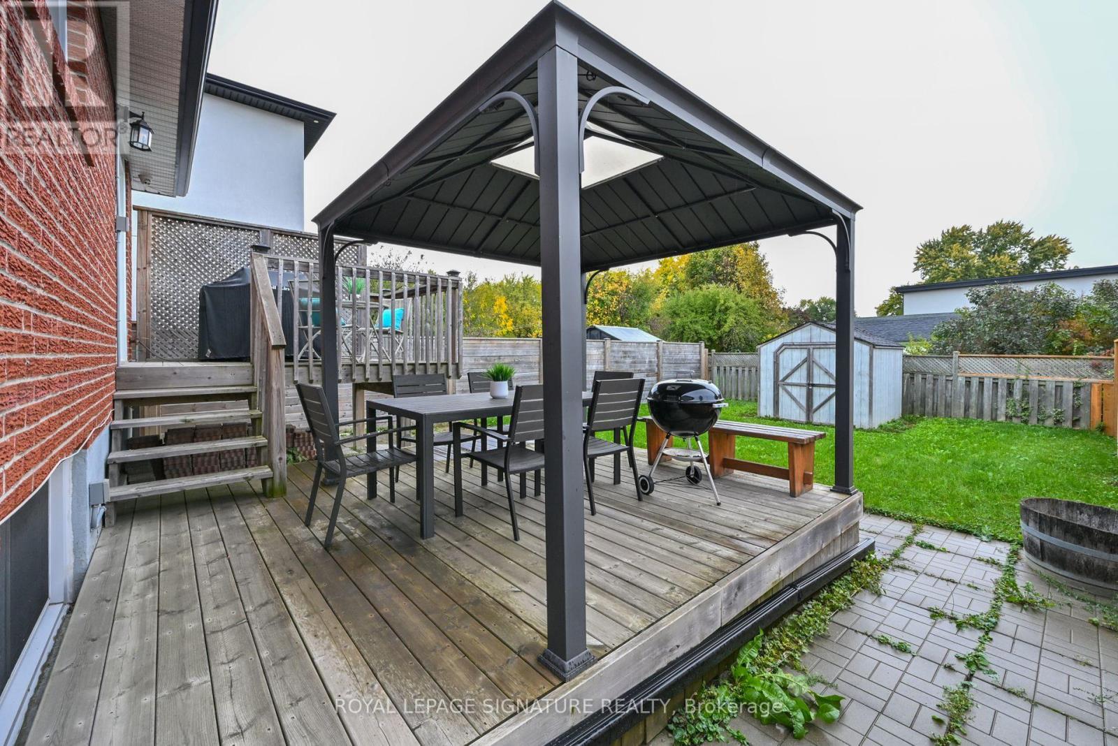 1143 Alexandra Avenue, Mississauga, Ontario  L5E 2A4 - Photo 28 - W12478817