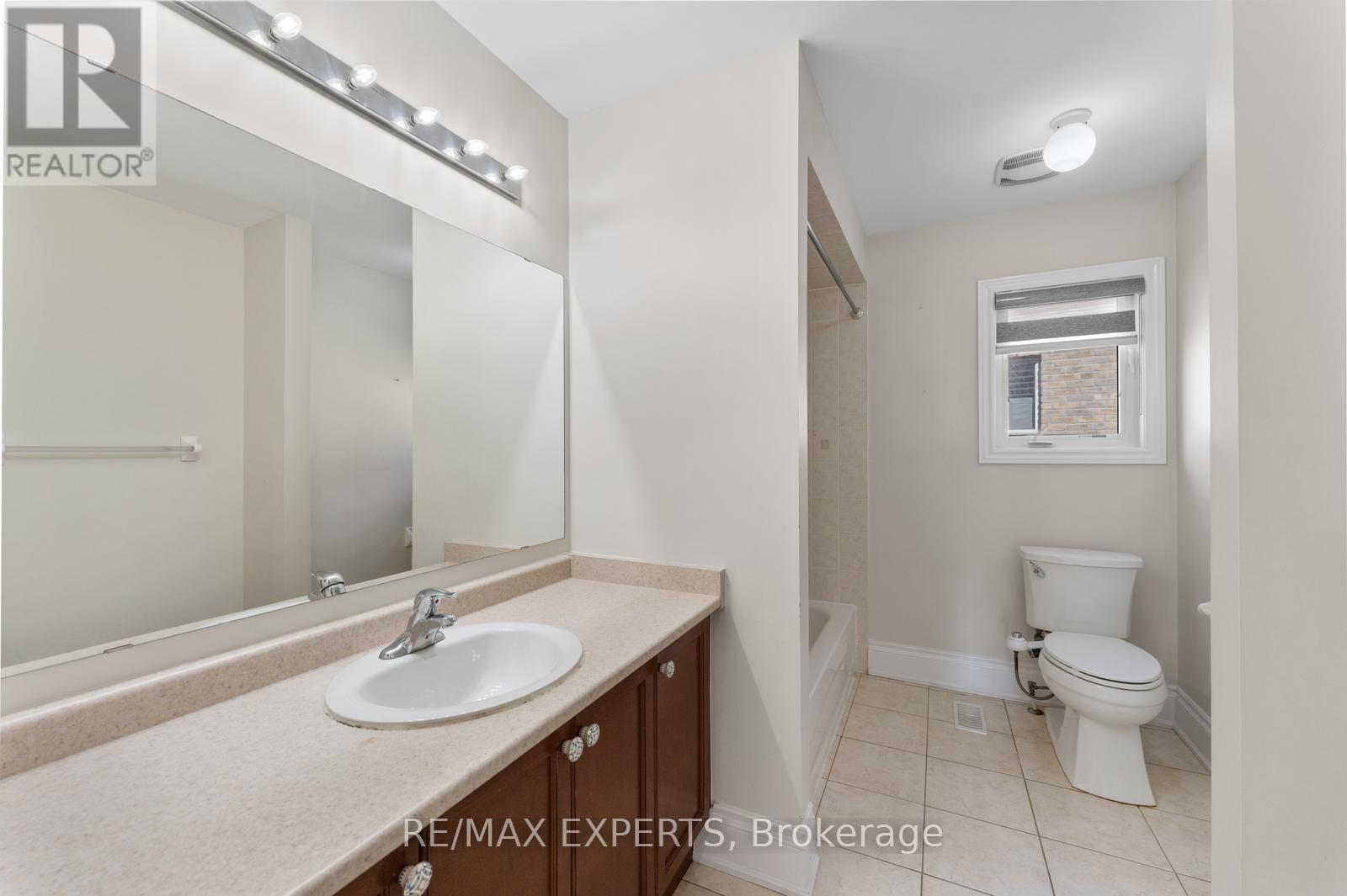 8047 Financial Drive, Brampton, Ontario  L6Y 0M9 - Photo 30 - W12478820