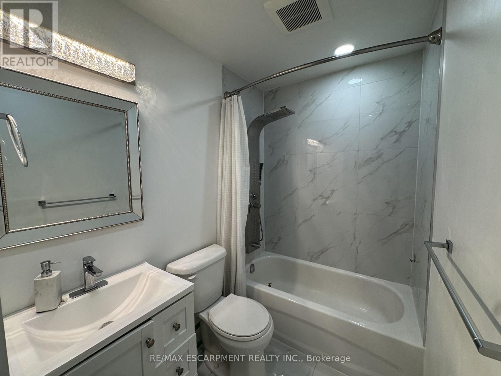 1622 - 165 Legion Road N, Toronto, Ontario  M8Y 0B3 - Photo 12 - W12478821