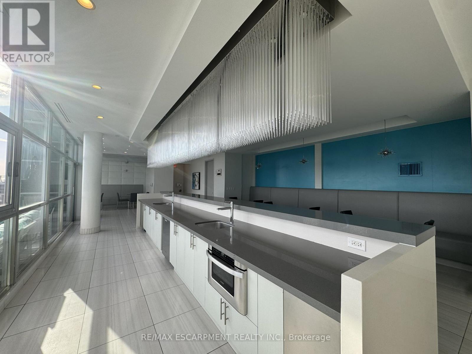 1622 - 165 Legion Road N, Toronto, Ontario  M8Y 0B3 - Photo 18 - W12478821