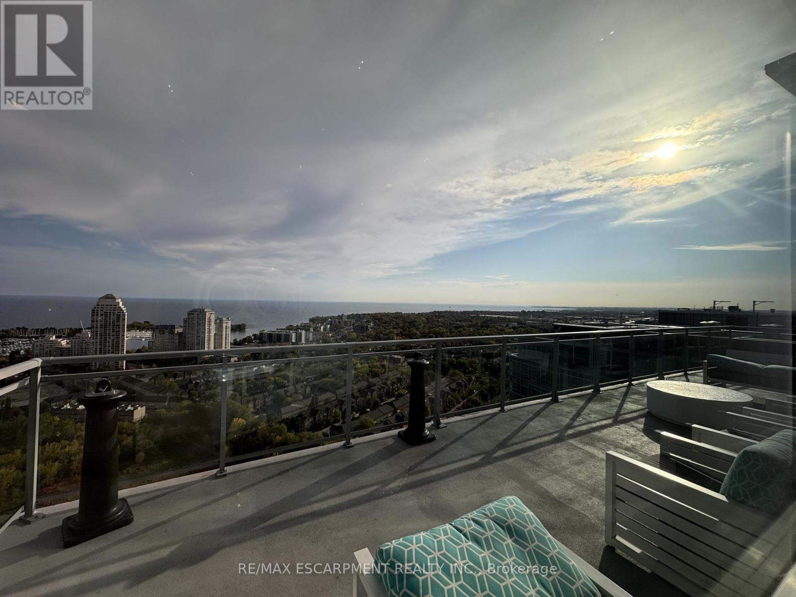 1622 - 165 Legion Road N, Toronto, Ontario  M8Y 0B3 - Photo 23 - W12478821