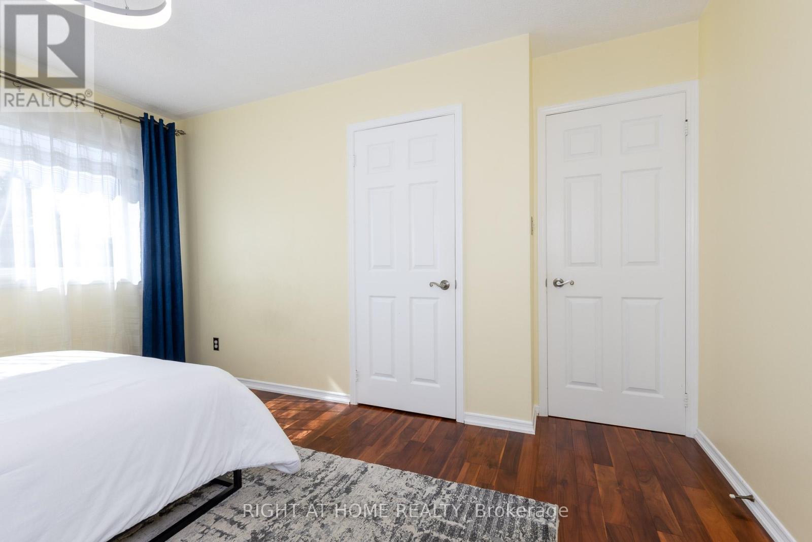 223 River Oaks Boulevard W, Oakville, Ontario  L6H 3V2 - Photo 32 - W12478835