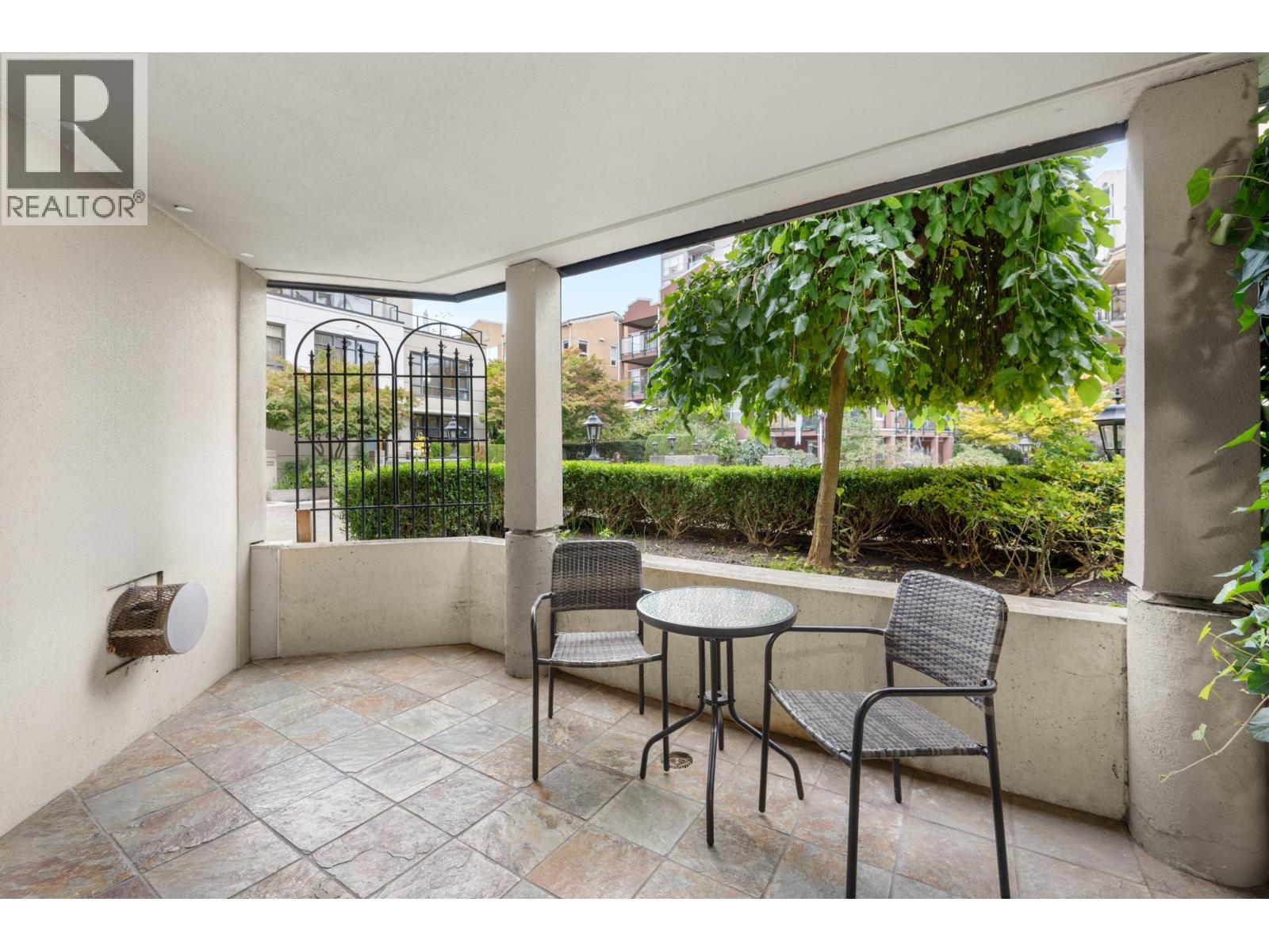 105 5 Renaissance Square, New Westminster, British Columbia  V3M 6K5 - Photo 32 - R3061350