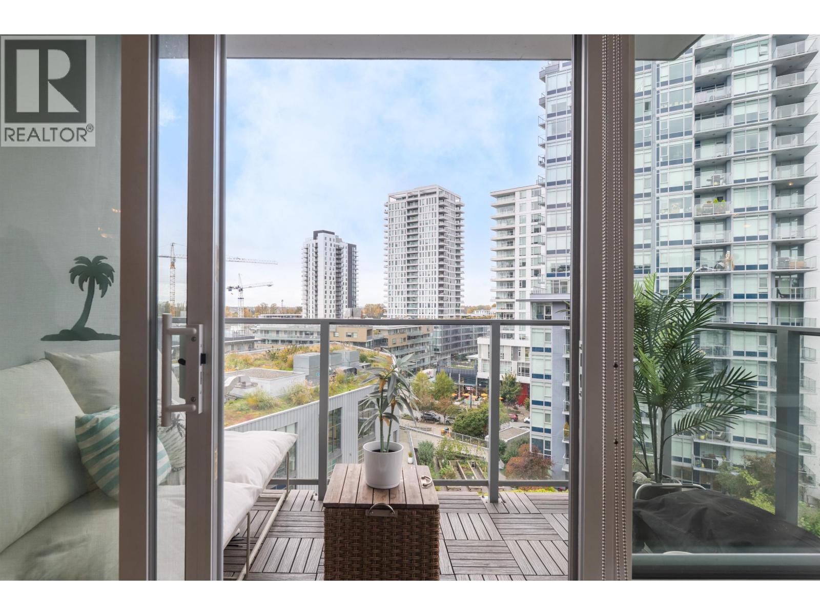 906 3557 Sawmill Crescent, Vancouver, British Columbia  V5S 0E2 - Photo 13 - R3061373
