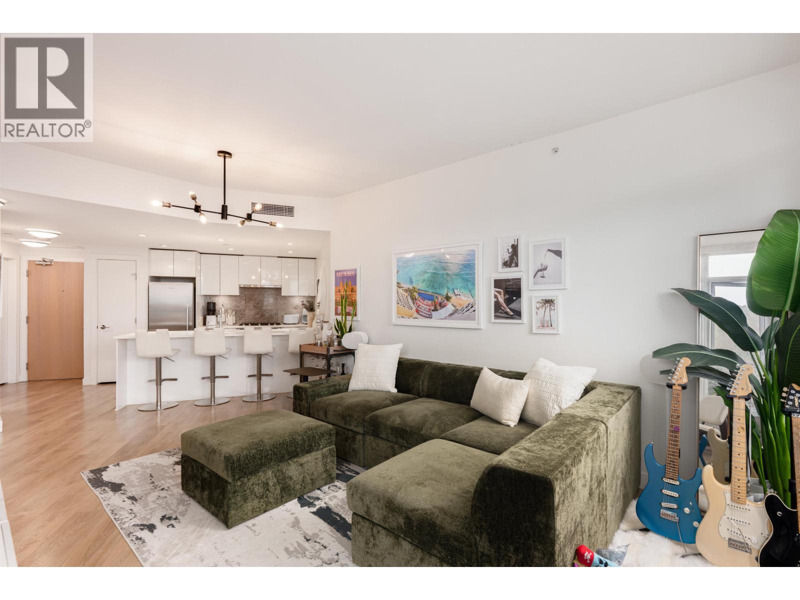906 3557 Sawmill Crescent, Vancouver, British Columbia  V5S 0E2 - Photo 3 - R3061373