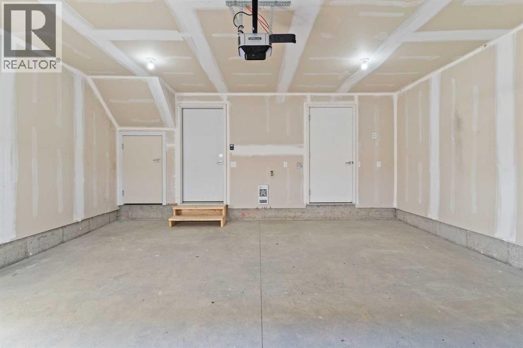 2002, 280 Chelsea Road, Chestermere, Alberta  T1X 2X9 - Photo 44 - A2262172