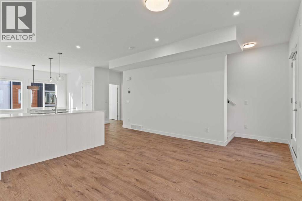 2002, 280 Chelsea Road, Chestermere, Alberta  T1X 2X9 - Photo 18 - A2262172