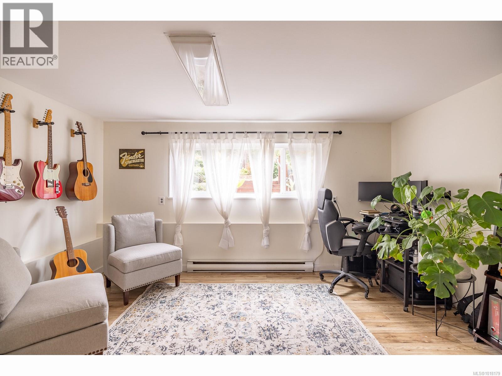 7485 Fernmar Rd, Lantzville, British Columbia  V0R 2H0 - Photo 35 - 1018179