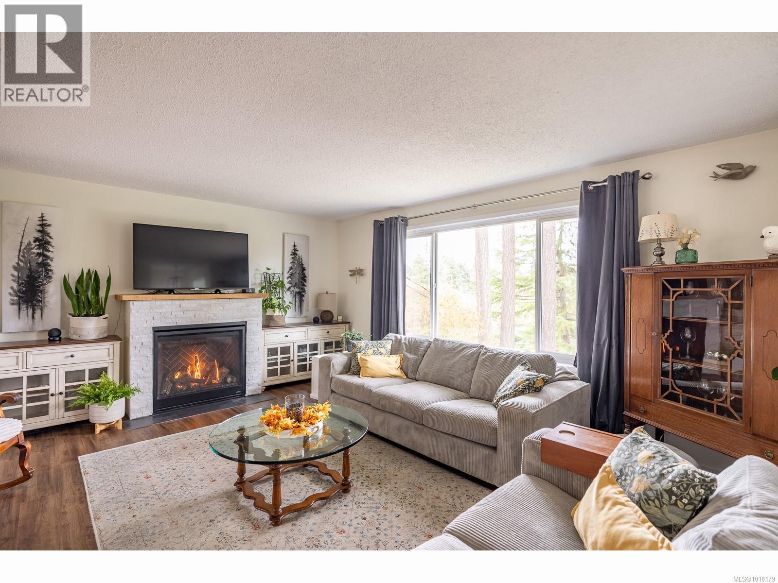 7485 Fernmar Rd, Lantzville, British Columbia  V0R 2H0 - Photo 6 - 1018179