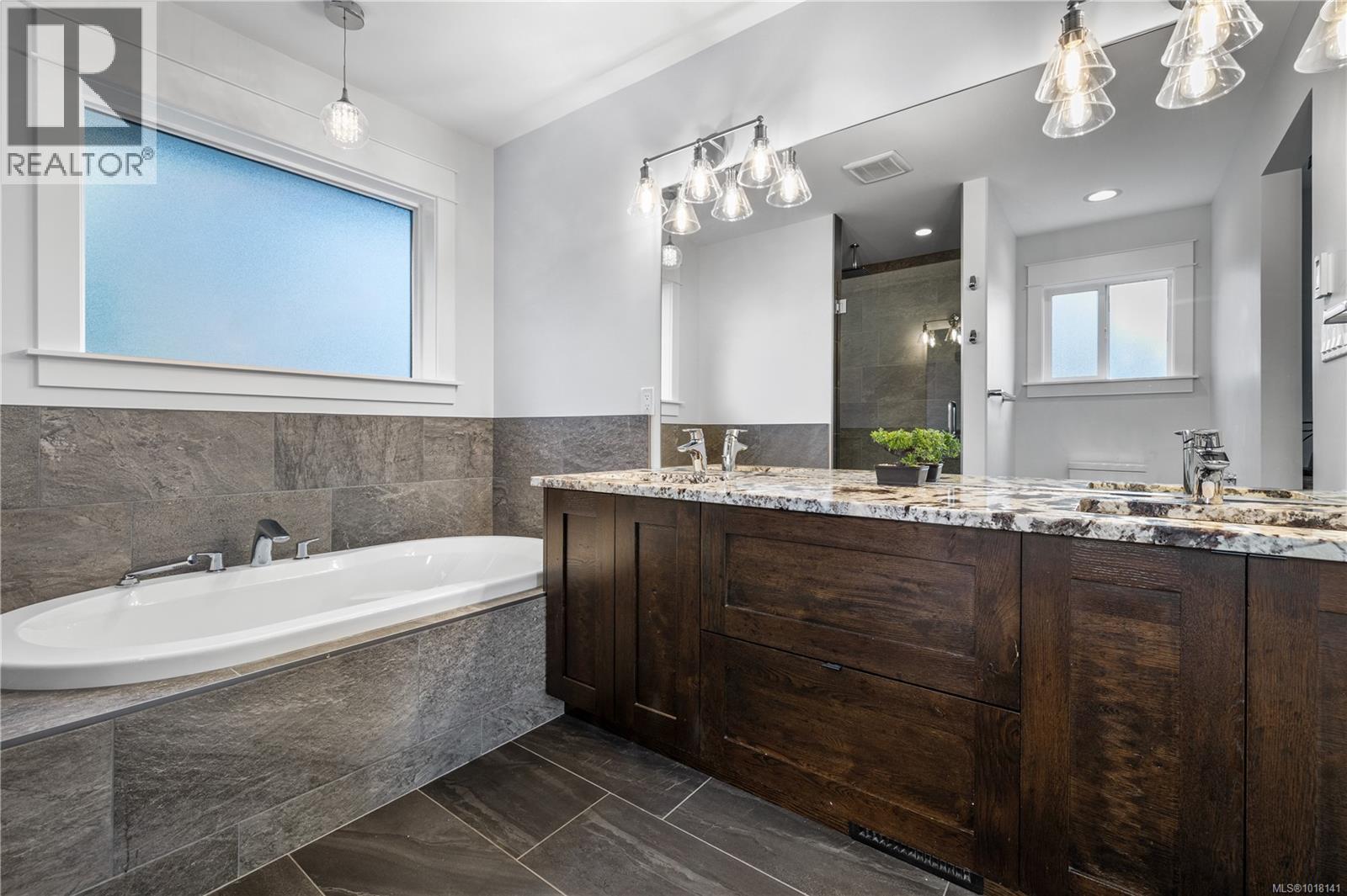 127 Twillingate Rd, Campbell River, British Columbia  V9W 1T9 - Photo 29 - 1018141