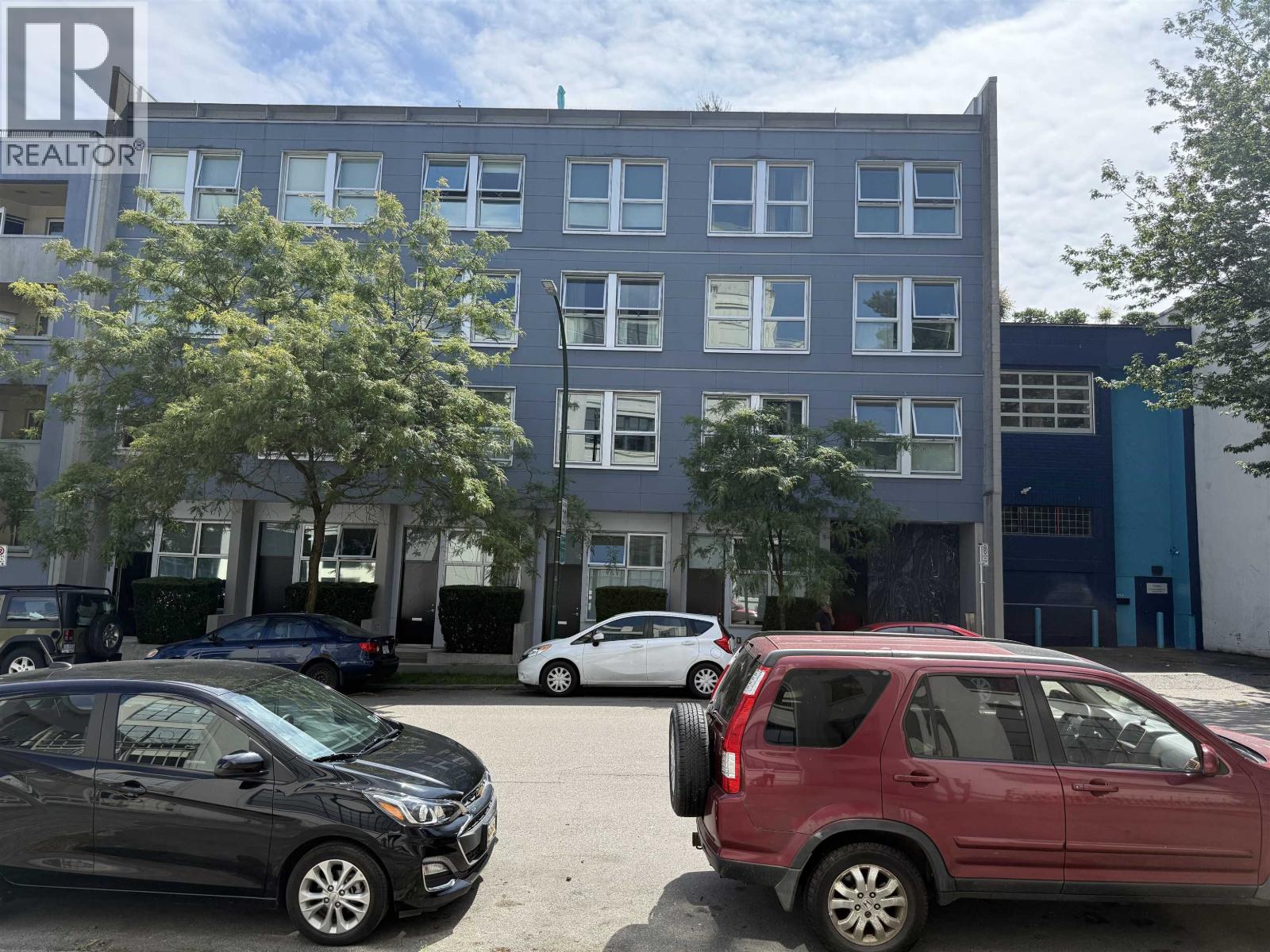 208 626 ALEXANDER STREET, Vancouver, British Columbia