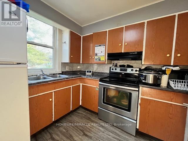 732 Mill Street, Windsor, Ontario  N9C 2S2 - Photo 10 - X12478791