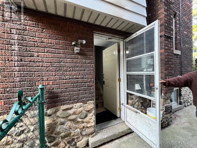 732 Mill Street, Windsor, Ontario  N9C 2S2 - Photo 4 - X12478791