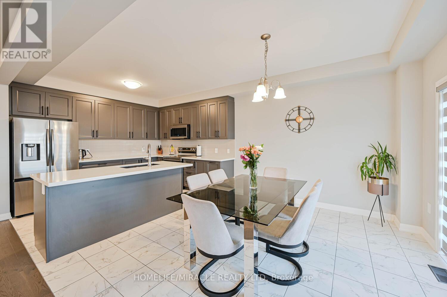 148 Cittadella Boulevard, Hamilton, Ontario  L0R 1P0 - Photo 11 - X12478814