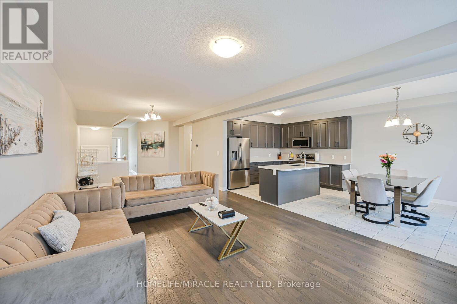 148 Cittadella Boulevard, Hamilton, Ontario  L0R 1P0 - Photo 9 - X12478814