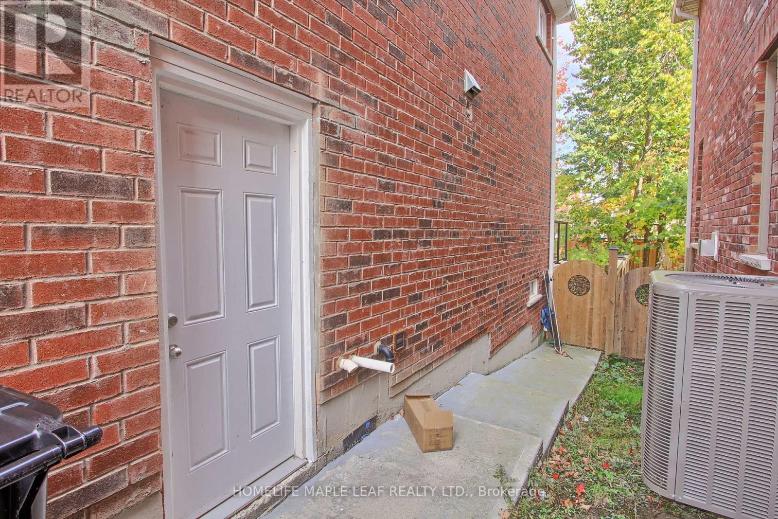 2180 Dawson Crescent, Innisfil, Ontario  L9S 0H1 - Photo 49 - N12474349