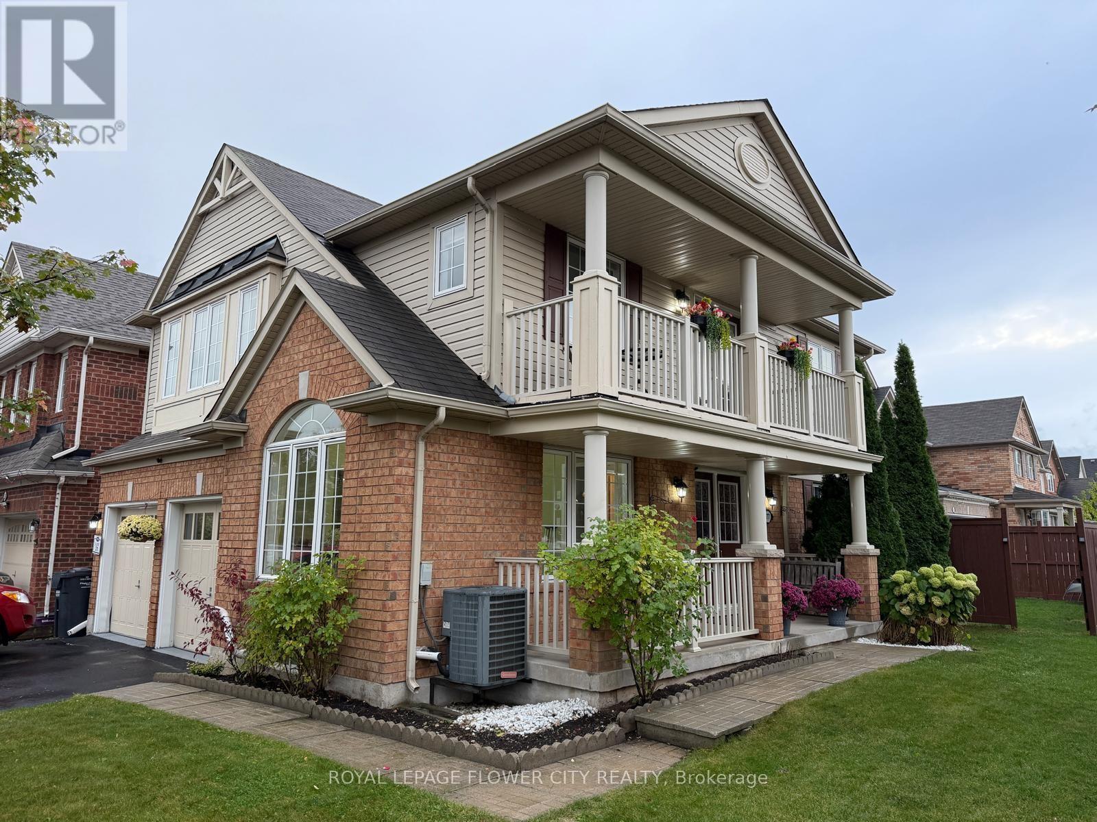 177 Fandango Drive, Brampton (Credit Valley), Ontario  L6X 0M1 - Photo 2 - W12460788