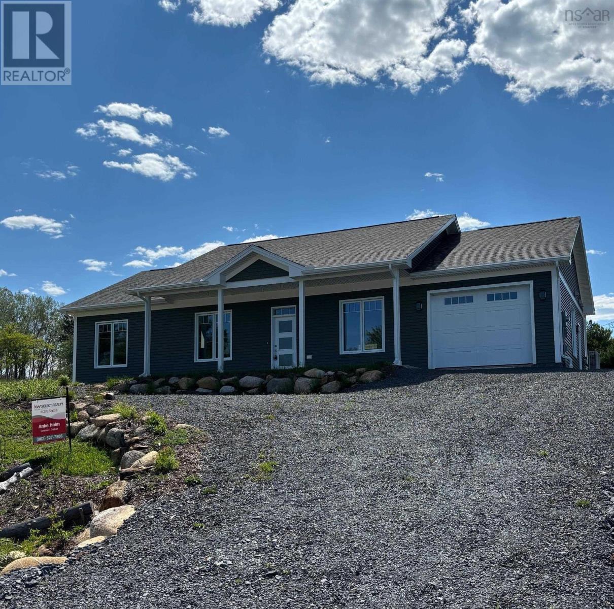 231 Hawthorn Road, Mahone Bay, Nova Scotia