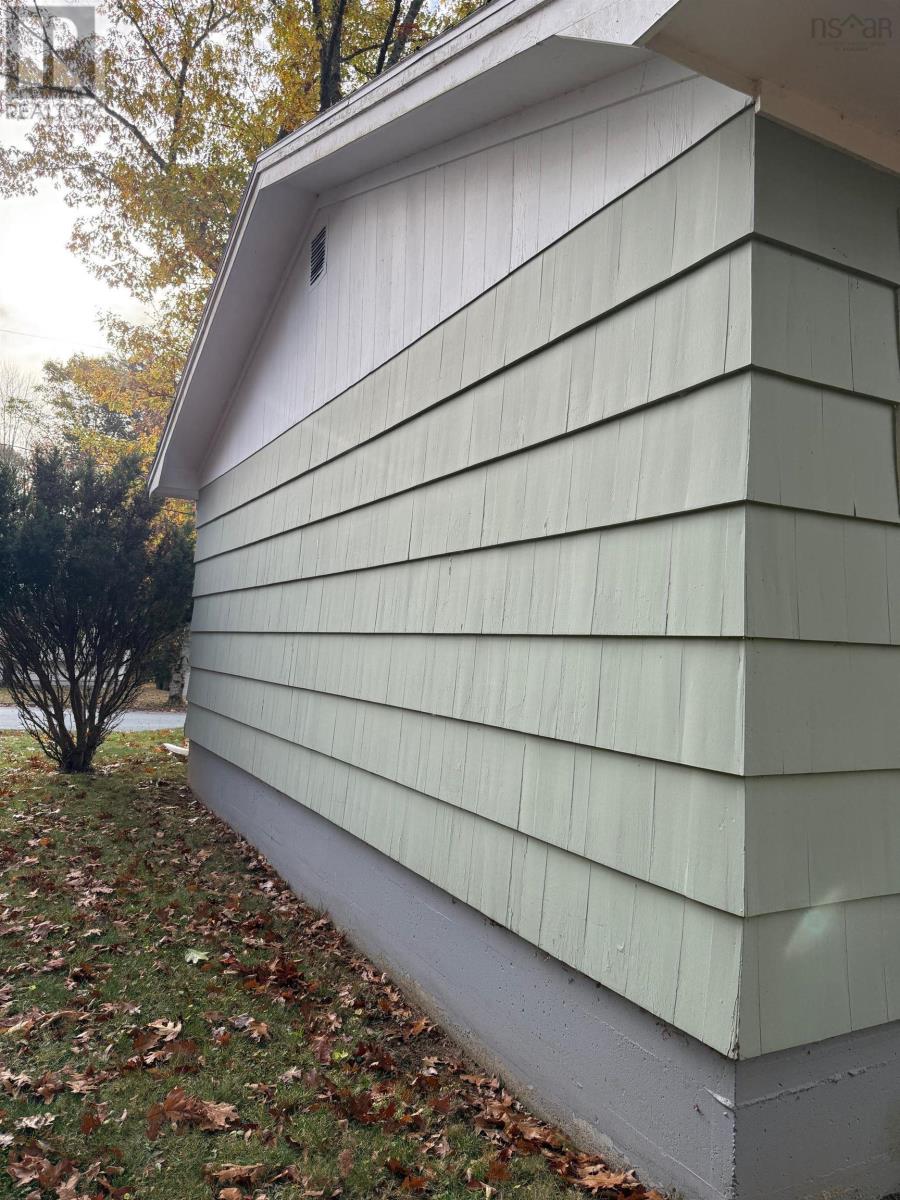 44 Pinehurst Avenue, Bridgewater, Nova Scotia  B4V 3A4 - Photo 24 - 202526365