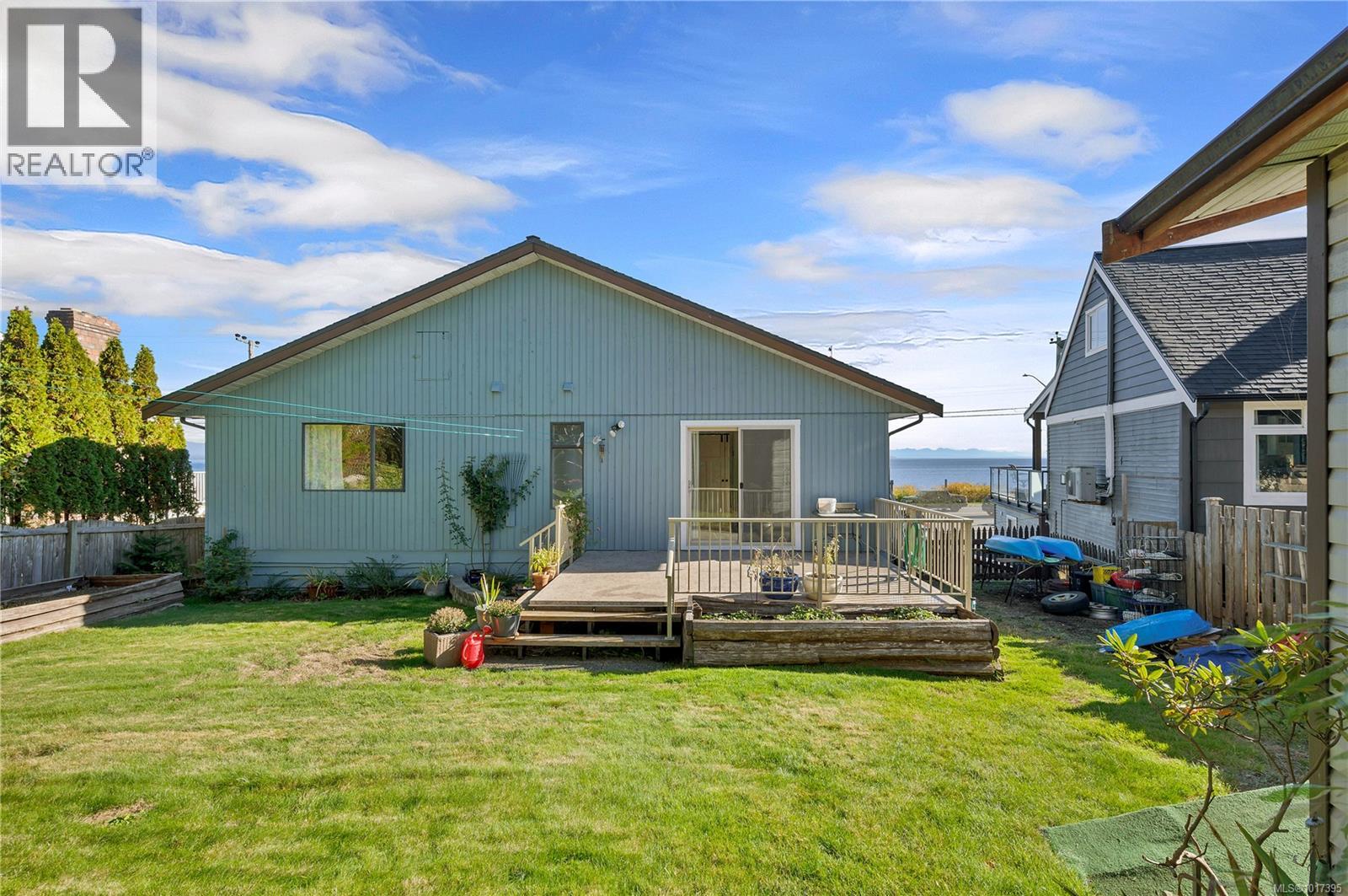 2946 Island Hwy S, Campbell River, British Columbia  V9W 1C8 - Photo 43 - 1017395