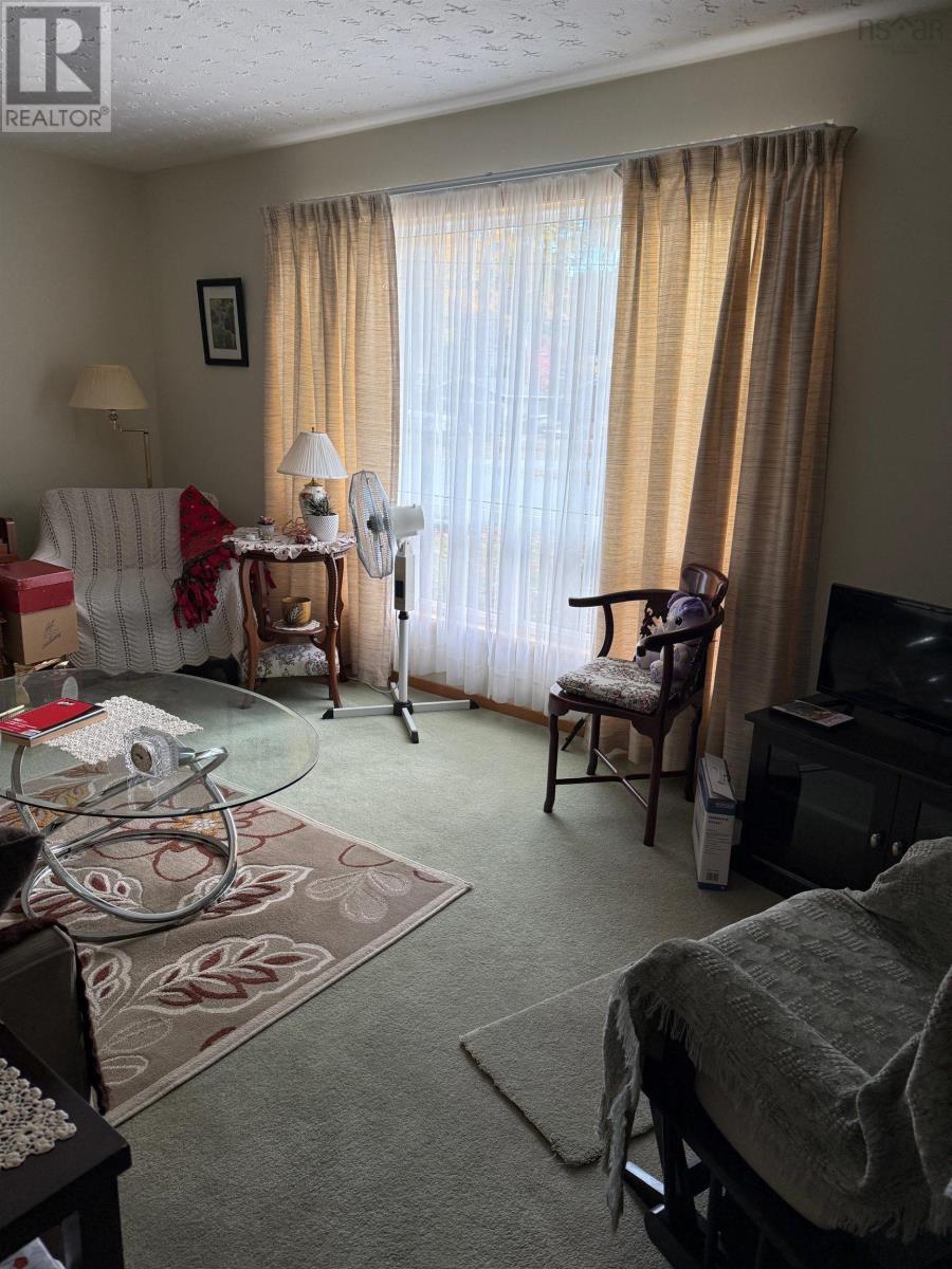 44 Pinehurst Avenue, Bridgewater, Nova Scotia  B4V 3A4 - Photo 12 - 202526365