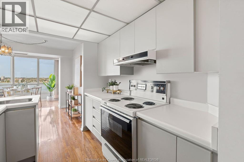 3601 Riverside Drive Unit# 901, Windsor, Ontario  N8Y 4Y2 - Photo 10 - 25027031