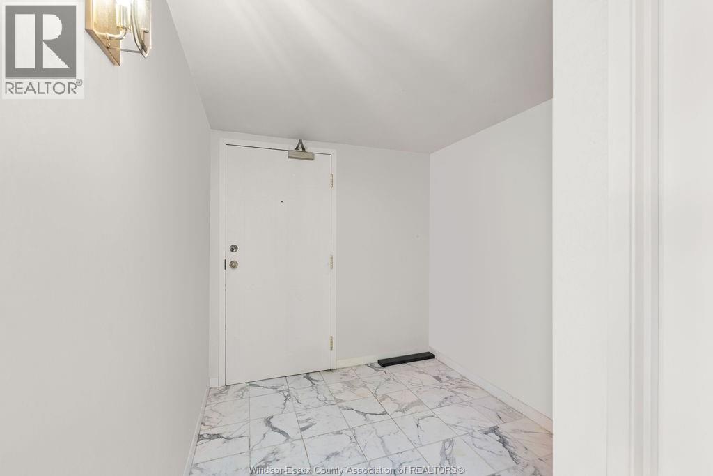 3601 Riverside Drive Unit# 901, Windsor, Ontario  N8Y 4Y2 - Photo 11 - 25027031