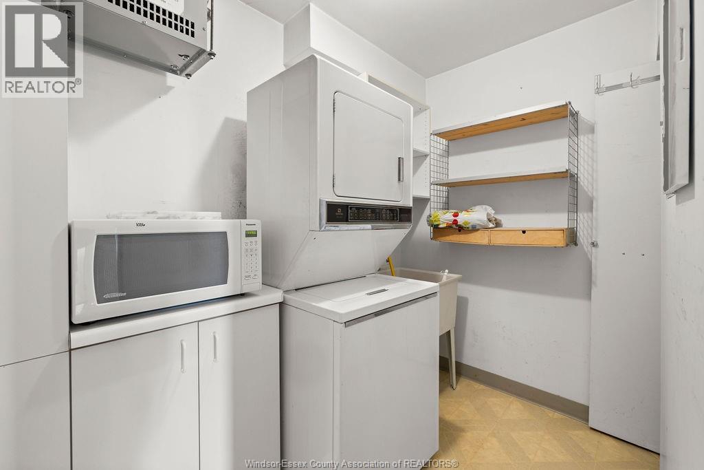 3601 Riverside Drive Unit# 901, Windsor, Ontario  N8Y 4Y2 - Photo 12 - 25027031