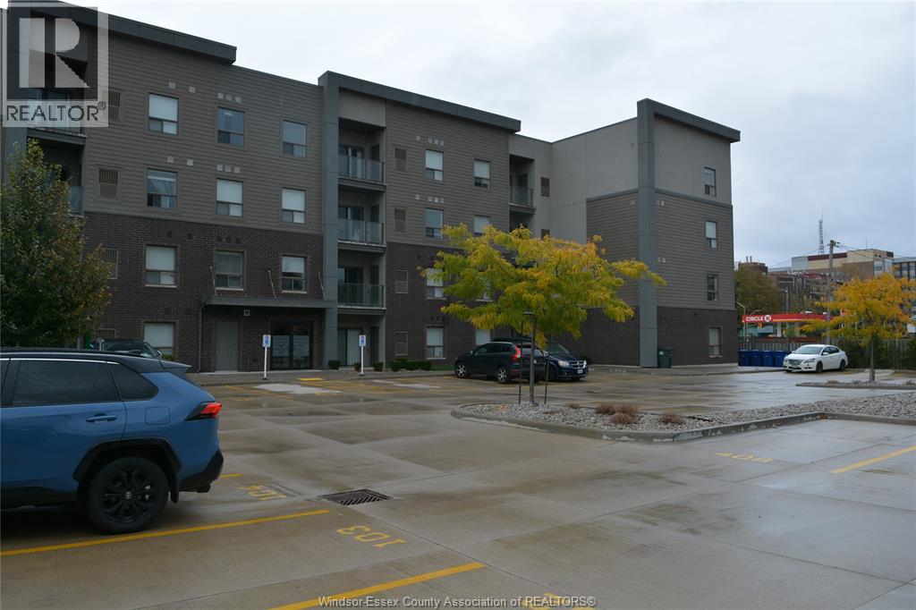 MLS# 25027017: 955 OUELLETTE AVENUE Unit# 105, Windsor, Canada