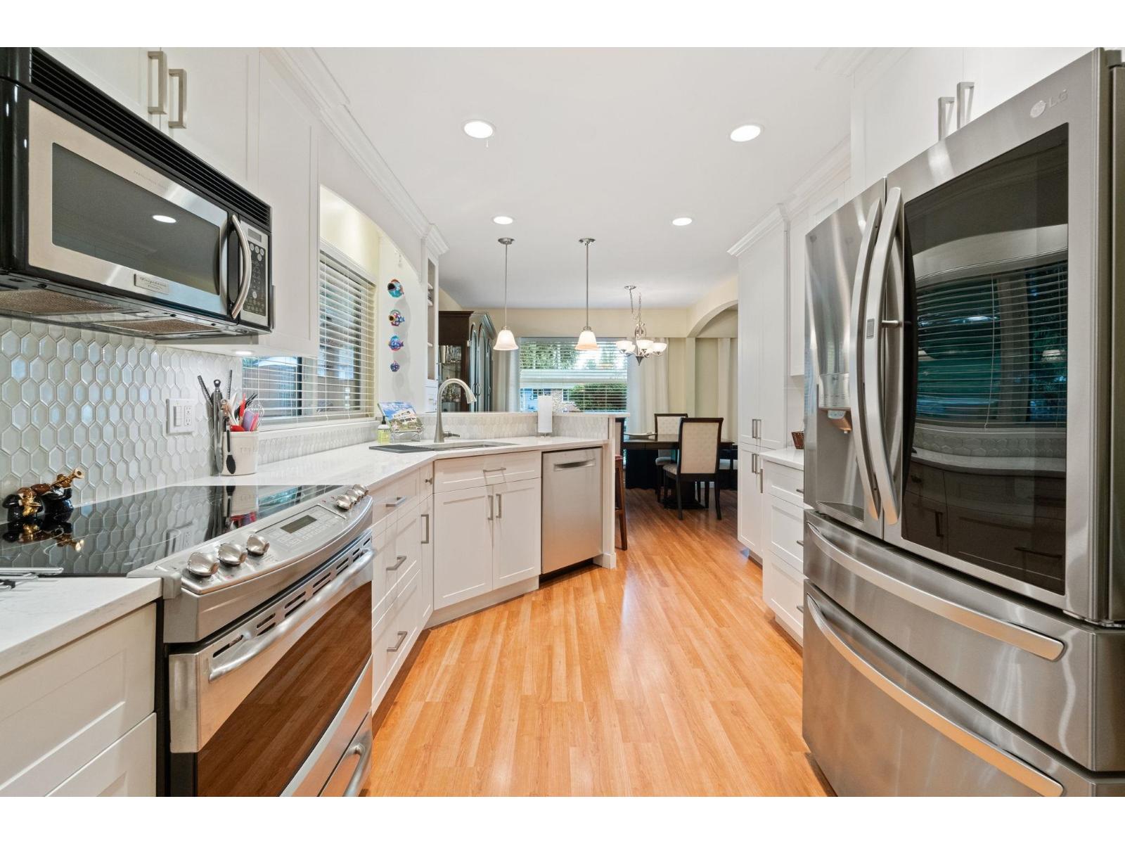 20193 43a Avenue, Langley, British Columbia  V3A 4V4 - Photo 13 - R3059303