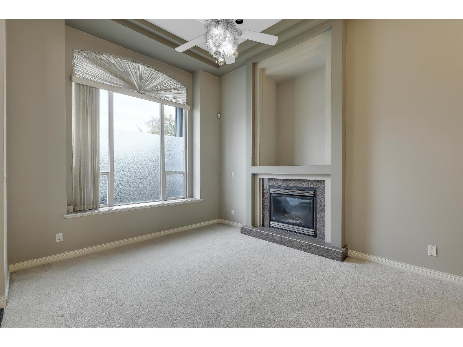 8333 146th Street, Surrey, British Columbia  V3S 3A7 - Photo 4 - R3060933