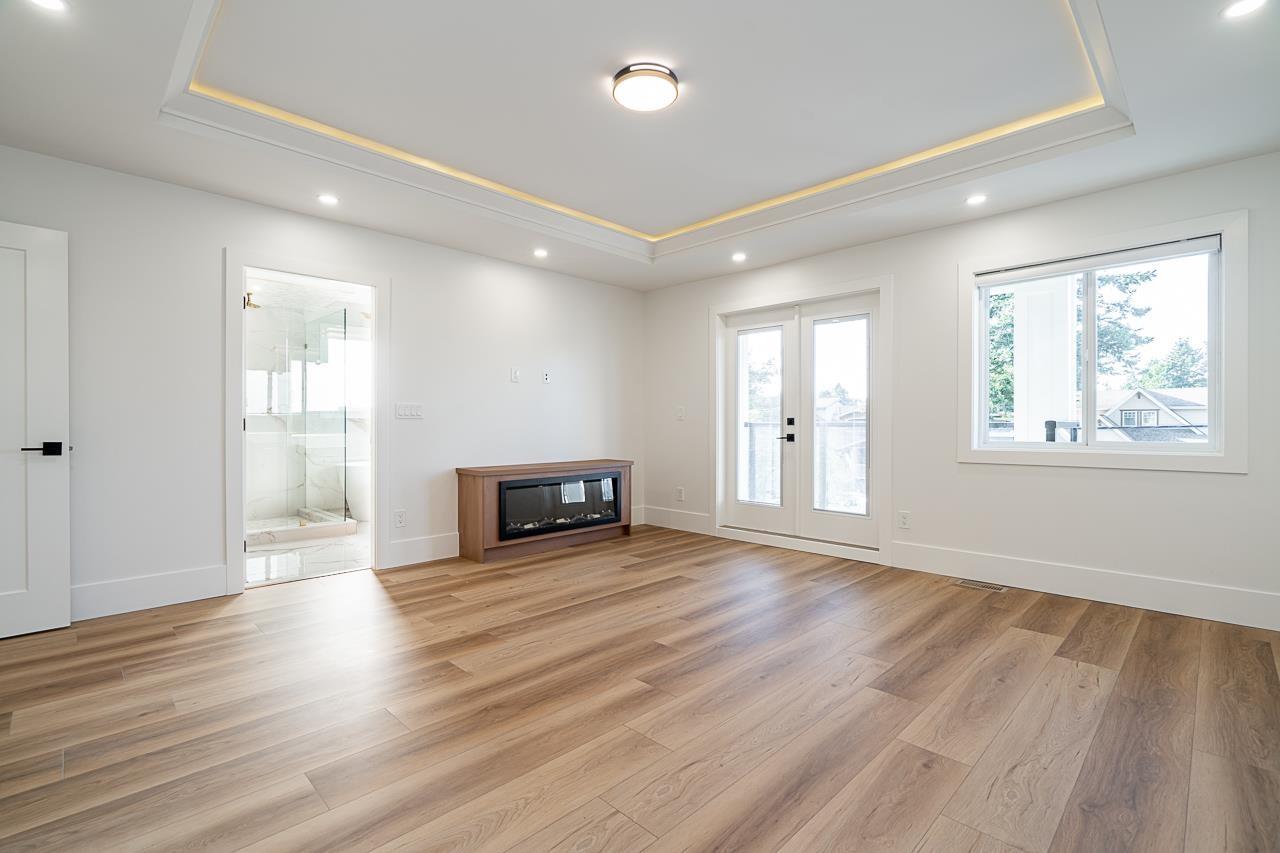 15492 Thrift Avenue, White Rock, British Columbia  V4B 2L9 - Photo 13 - R3059723