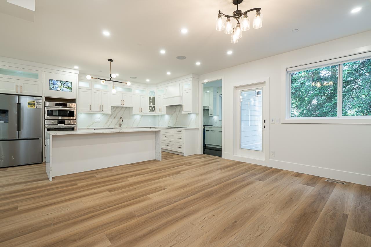 15492 Thrift Avenue, White Rock, British Columbia  V4B 2L9 - Photo 8 - R3059723