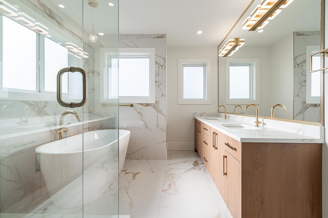 15492 Thrift Avenue, White Rock, British Columbia  V4B 2L9 - Photo 17 - R3059723