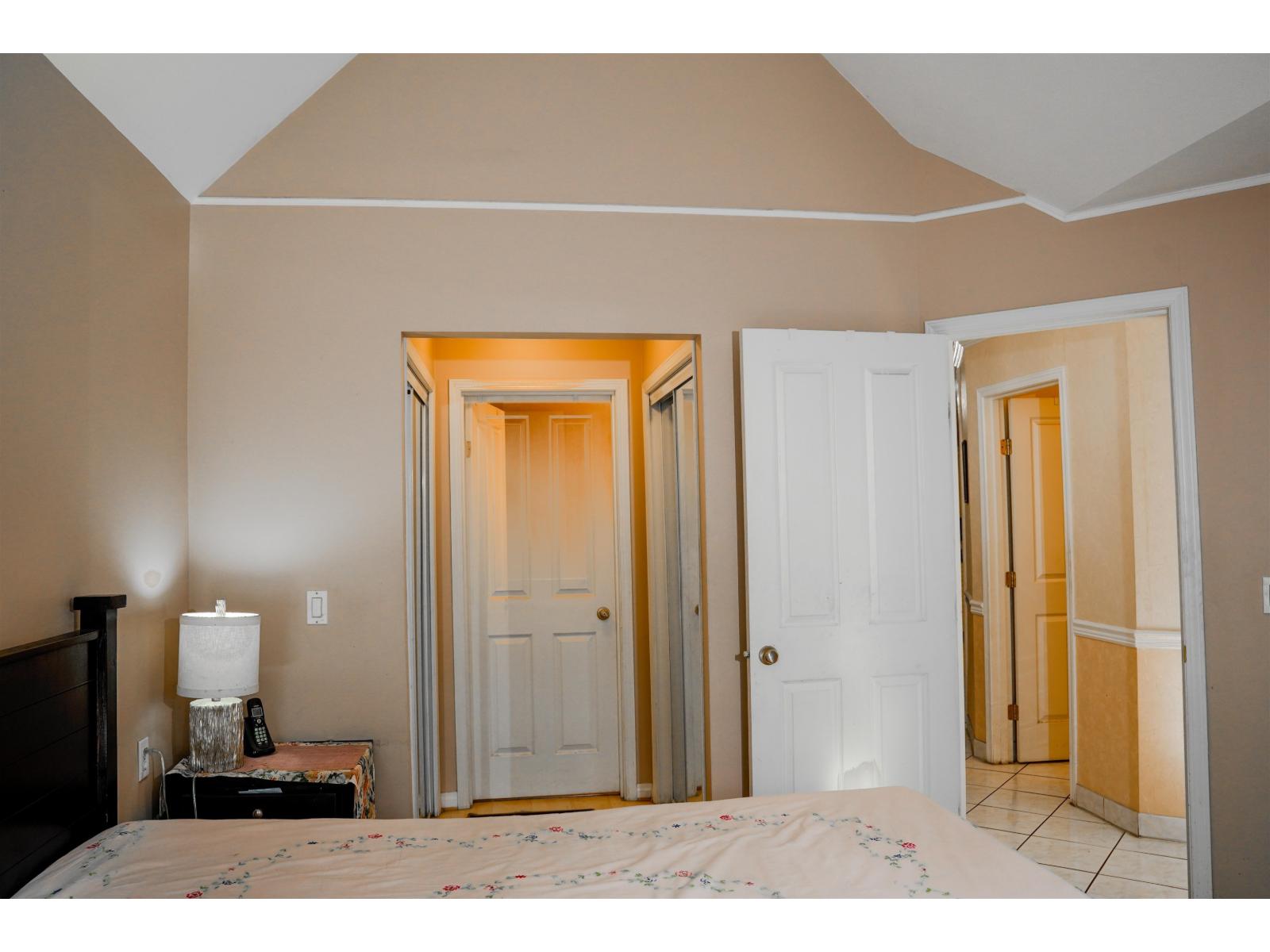 410 7435 121a Street, Surrey, British Columbia V3W 0W8 - Photo 15 - R3061338