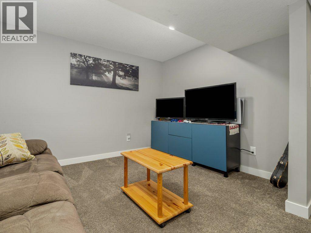 1646 St George Road N, Lethbridge, Alberta  T1H 5A1 - Photo 29 - A2266530