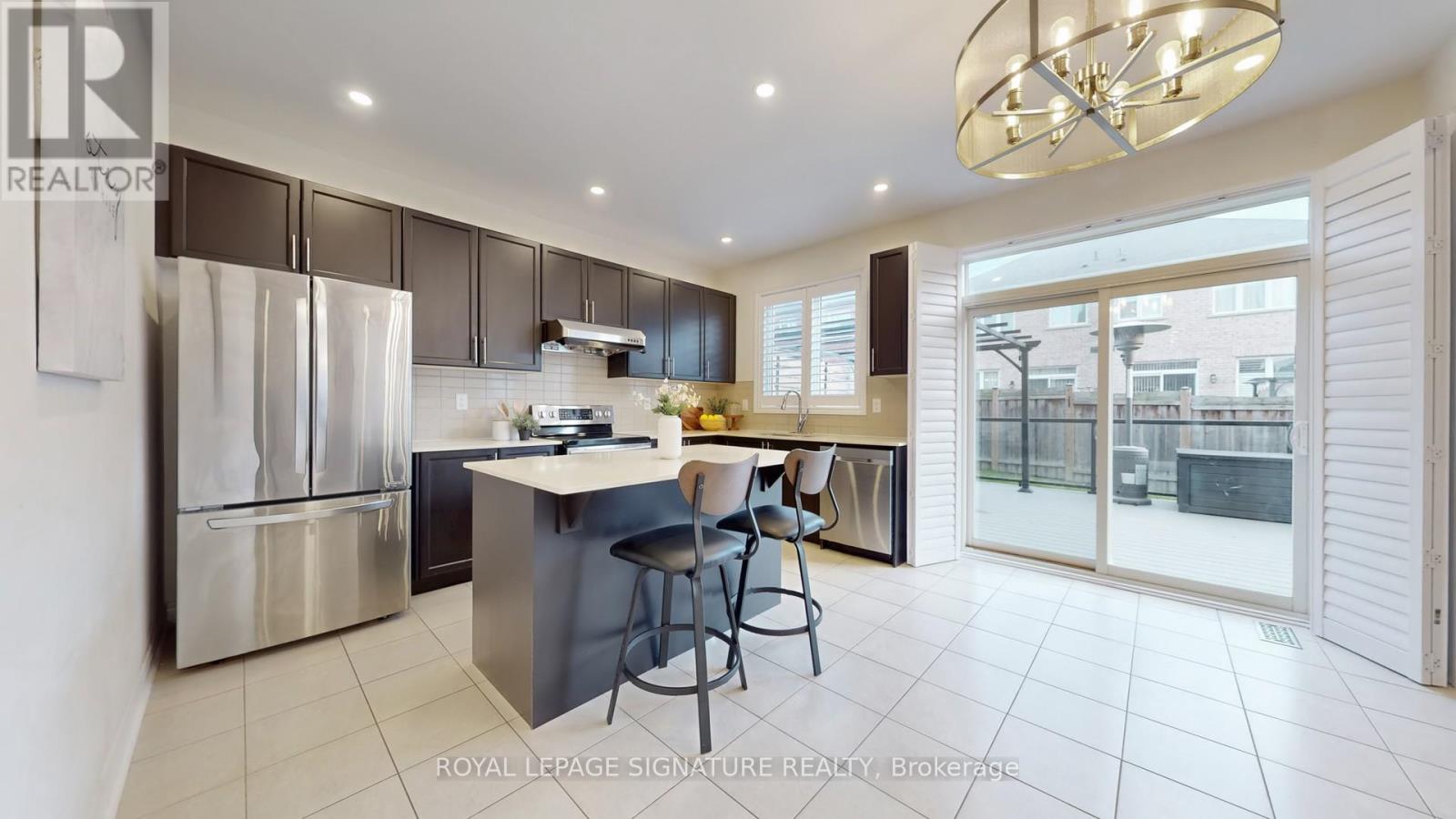 23 Frederick Stamm Crescent, Markham, Ontario  L6C 0X2 - Photo 6 - N12477690